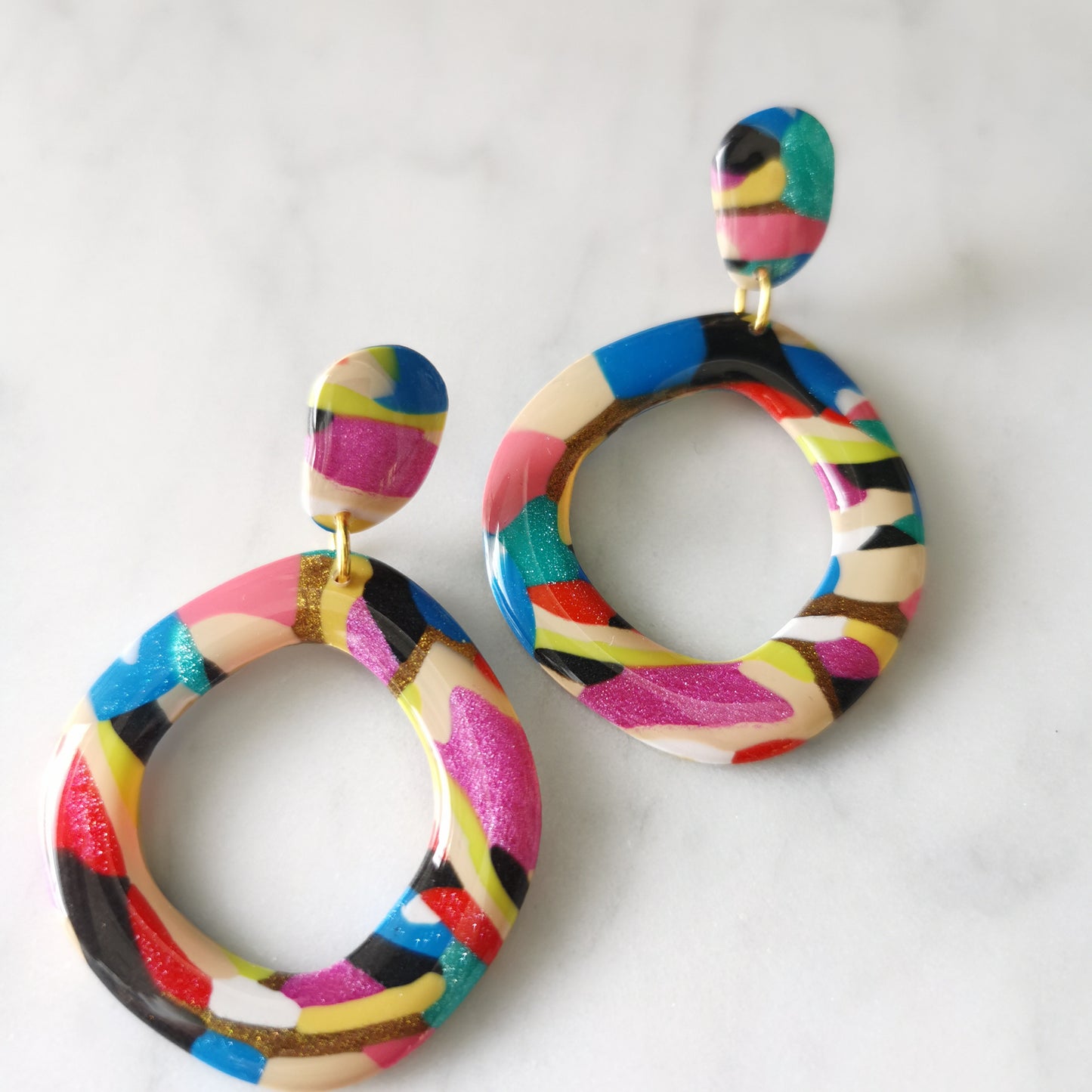 Multicolour hanger