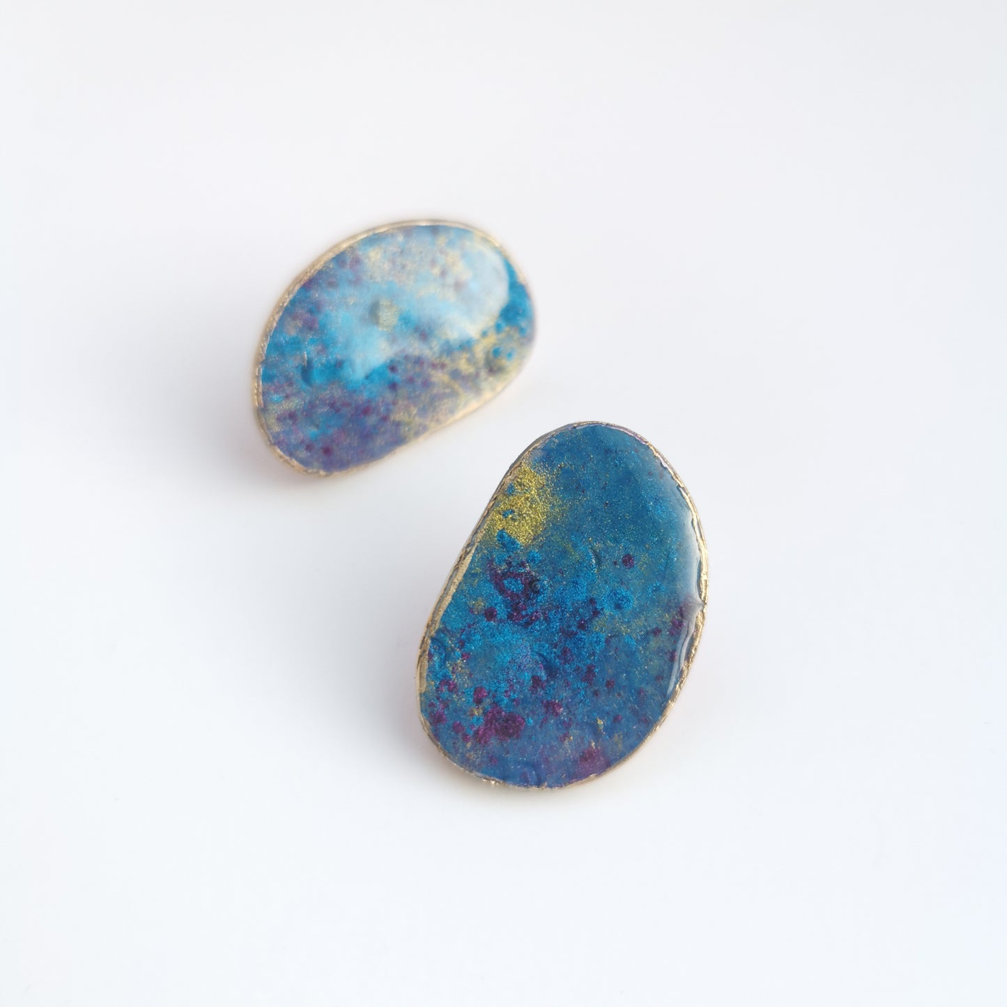 Celestial organic stud