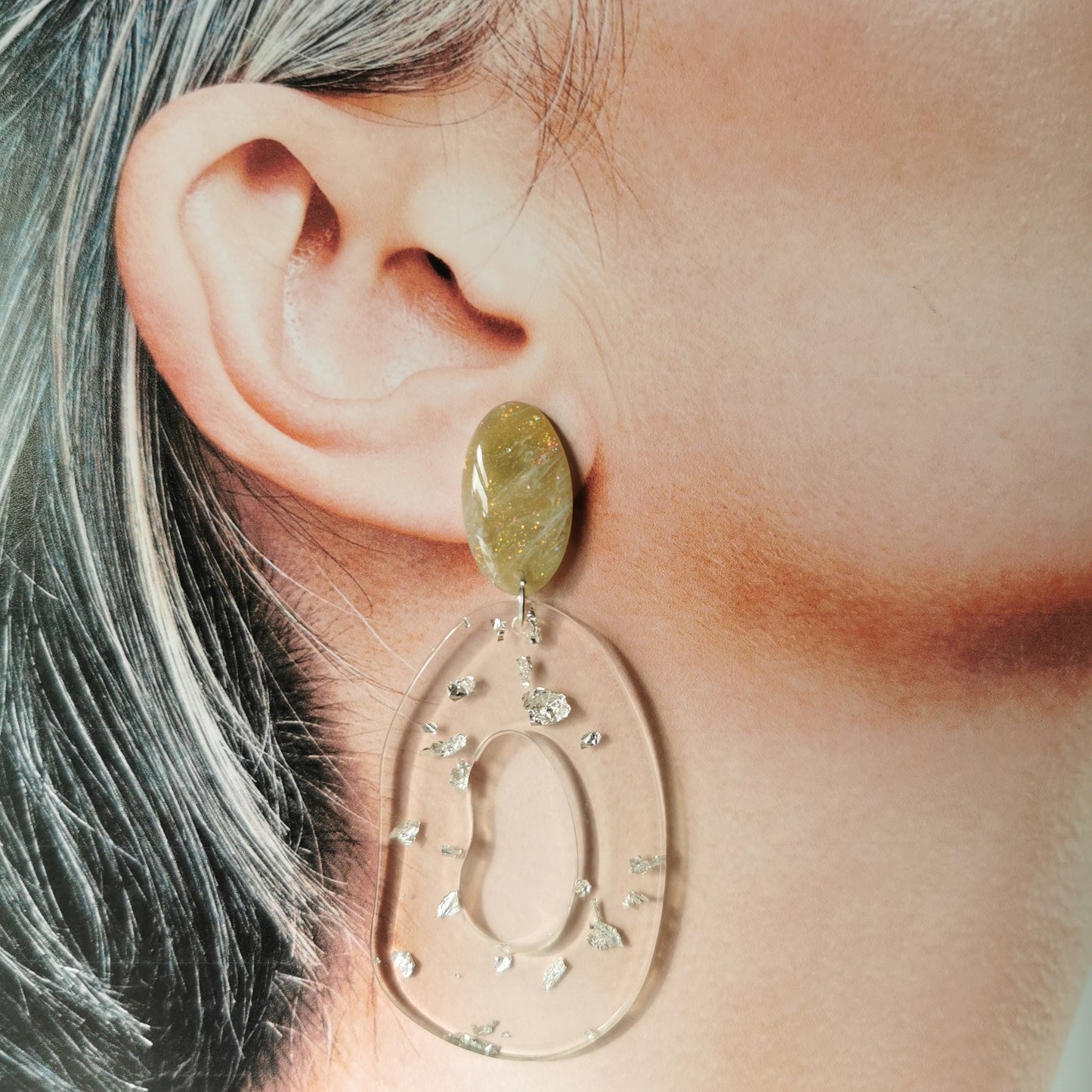 'serenity' goldflake hanger