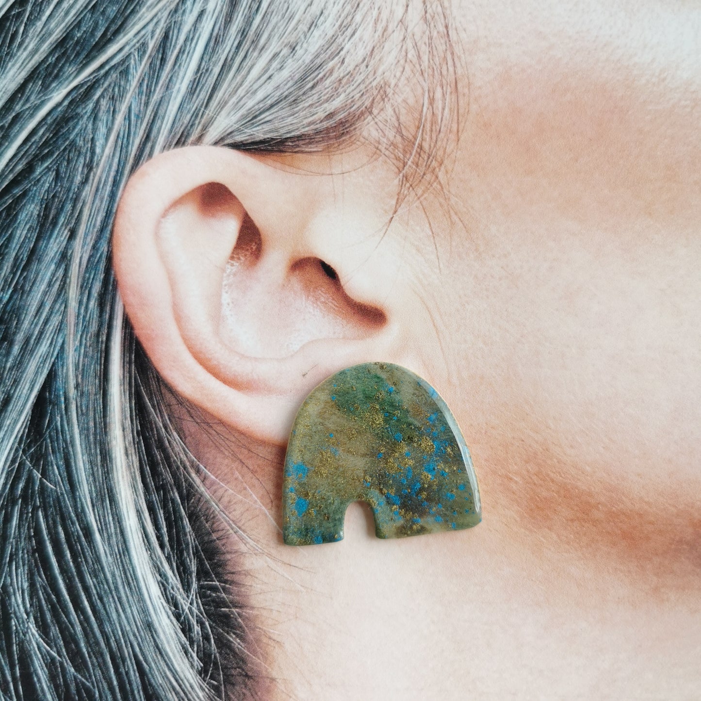 FALL shimmer maxistud