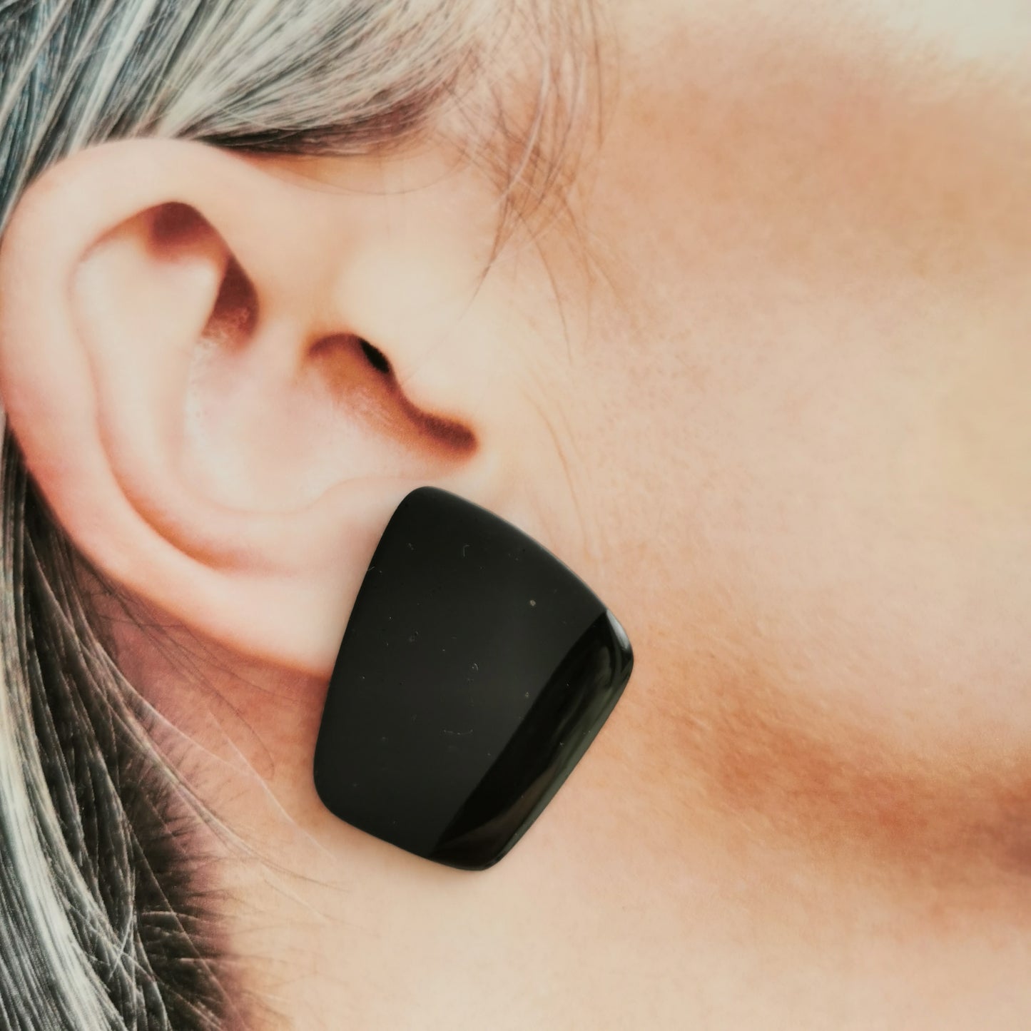 Trapezium dipped maxi