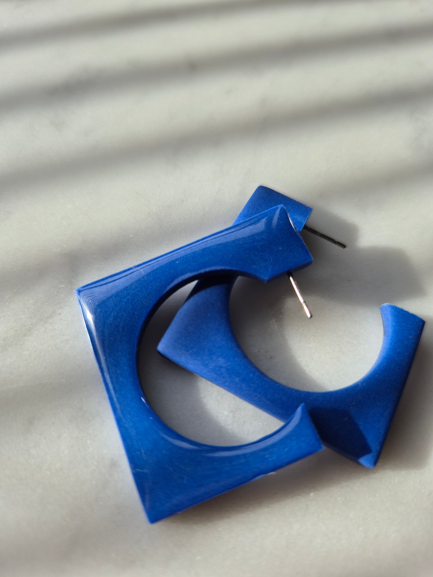 ´Square´ hoop stud