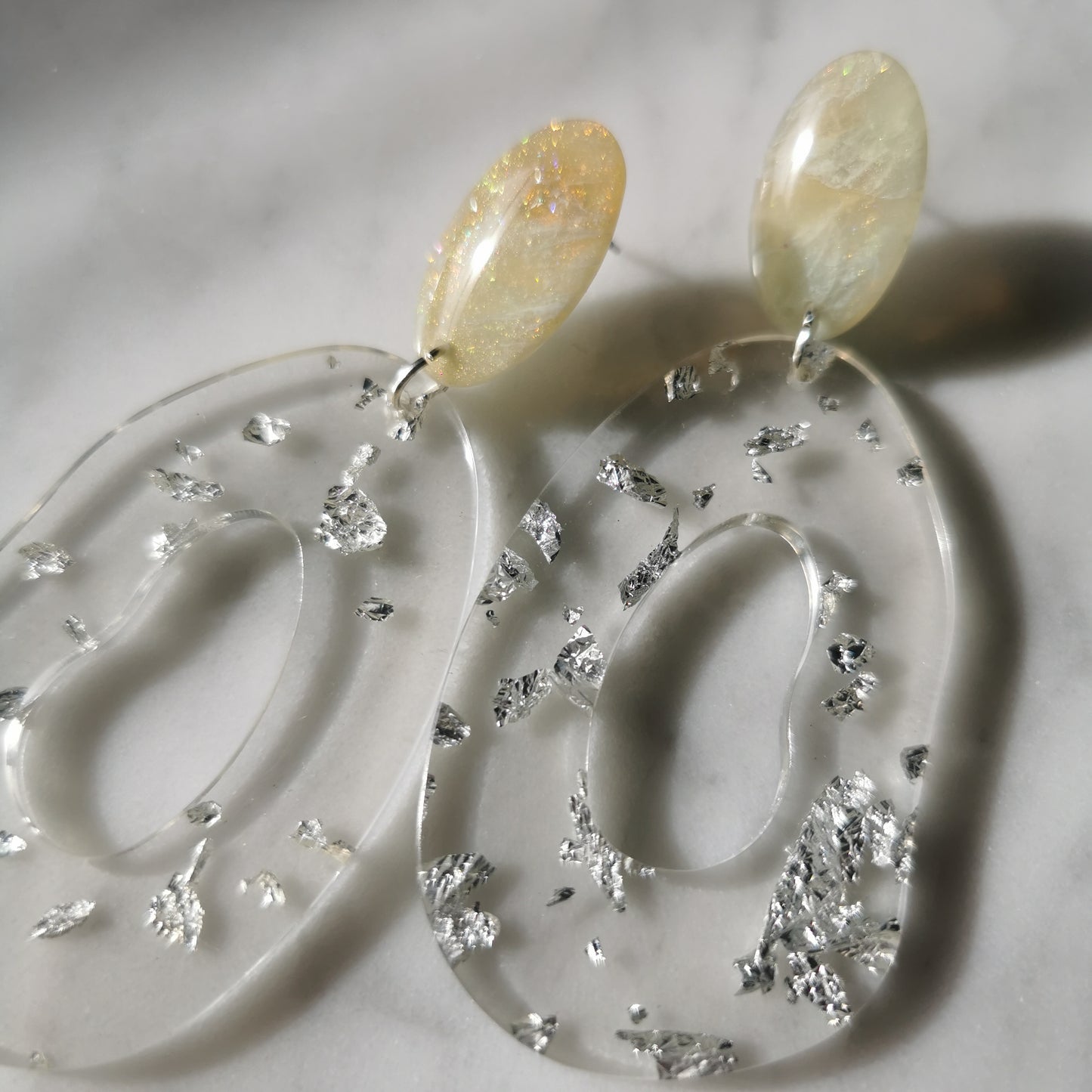 'serenity' goldflake hanger