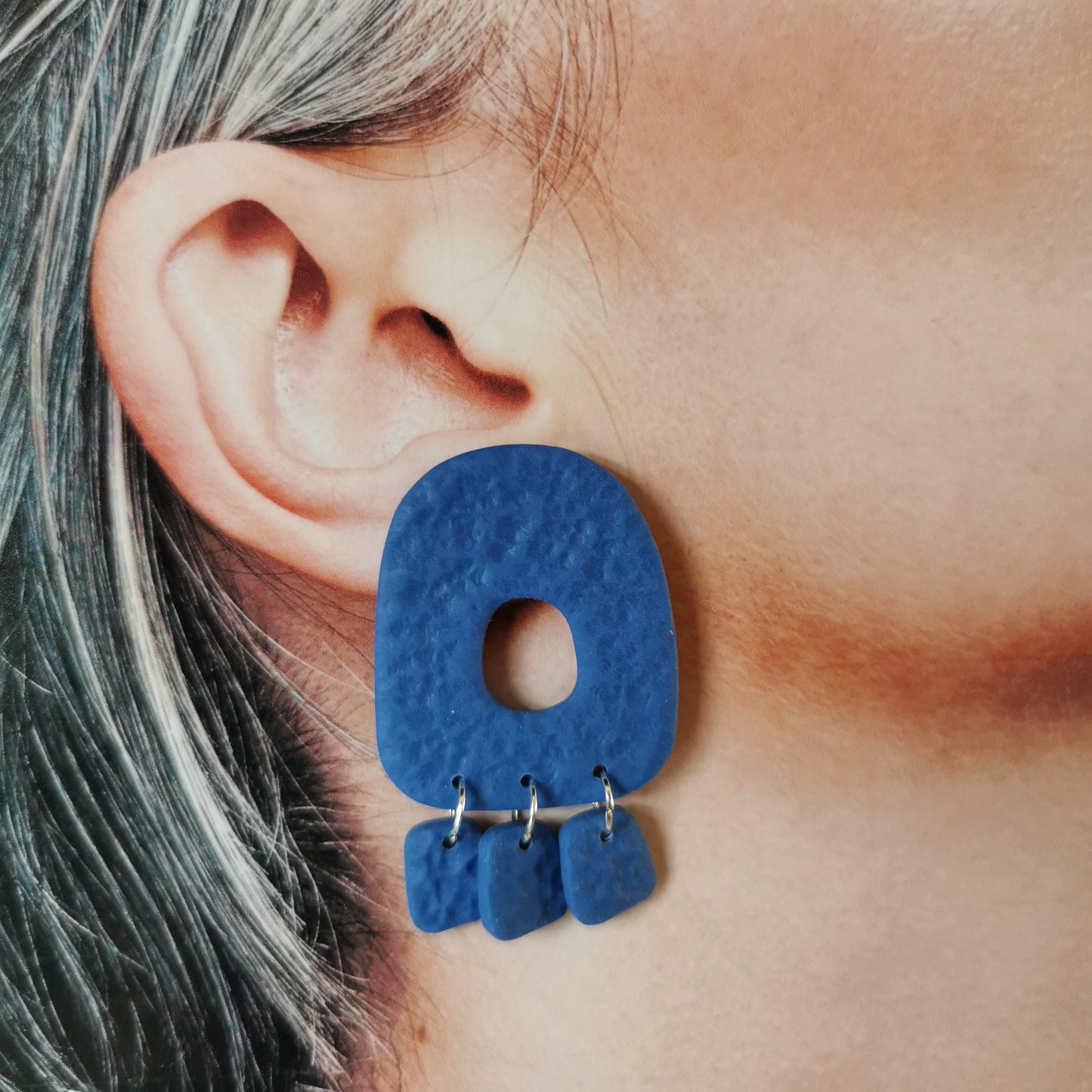 'Artist' bold statement stud