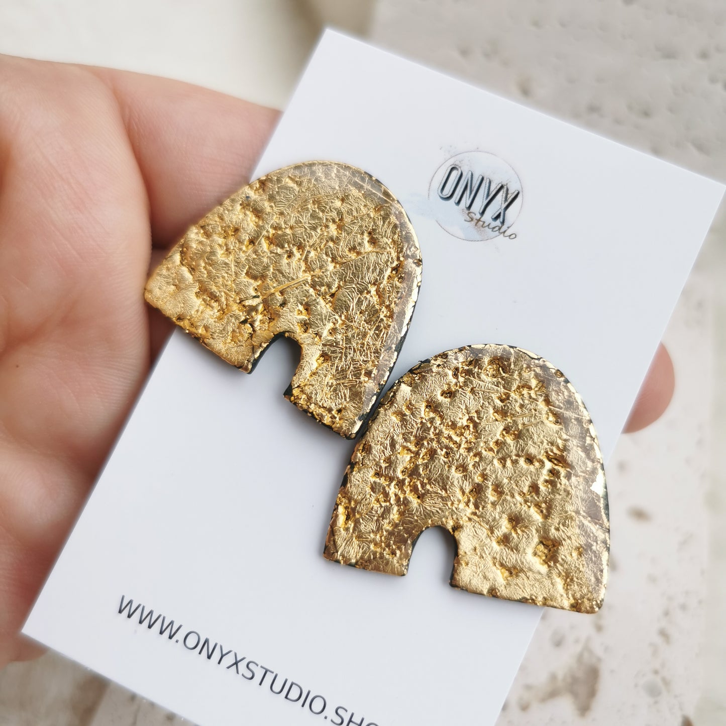 Goldfever statement studs