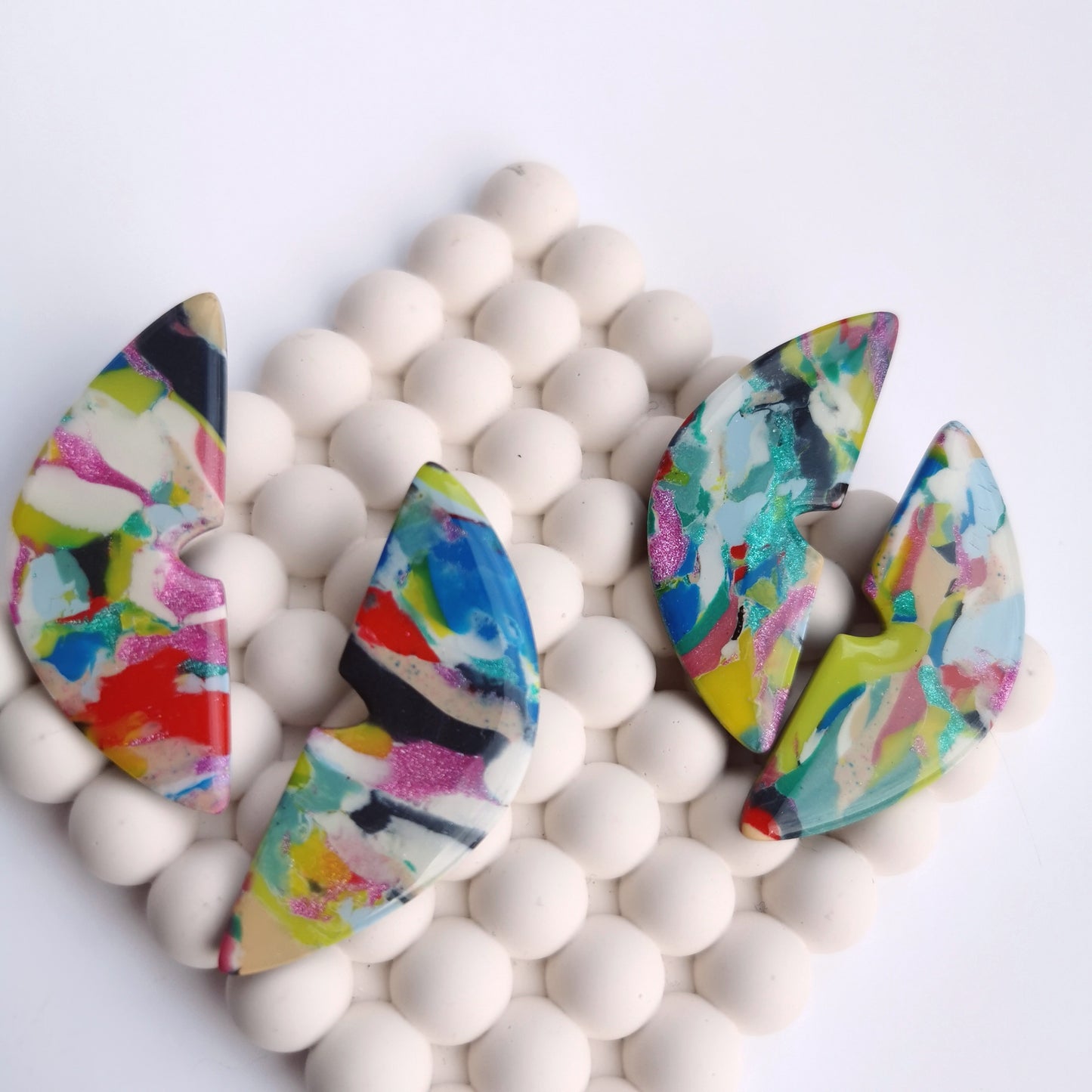 Dopamine maxi studs