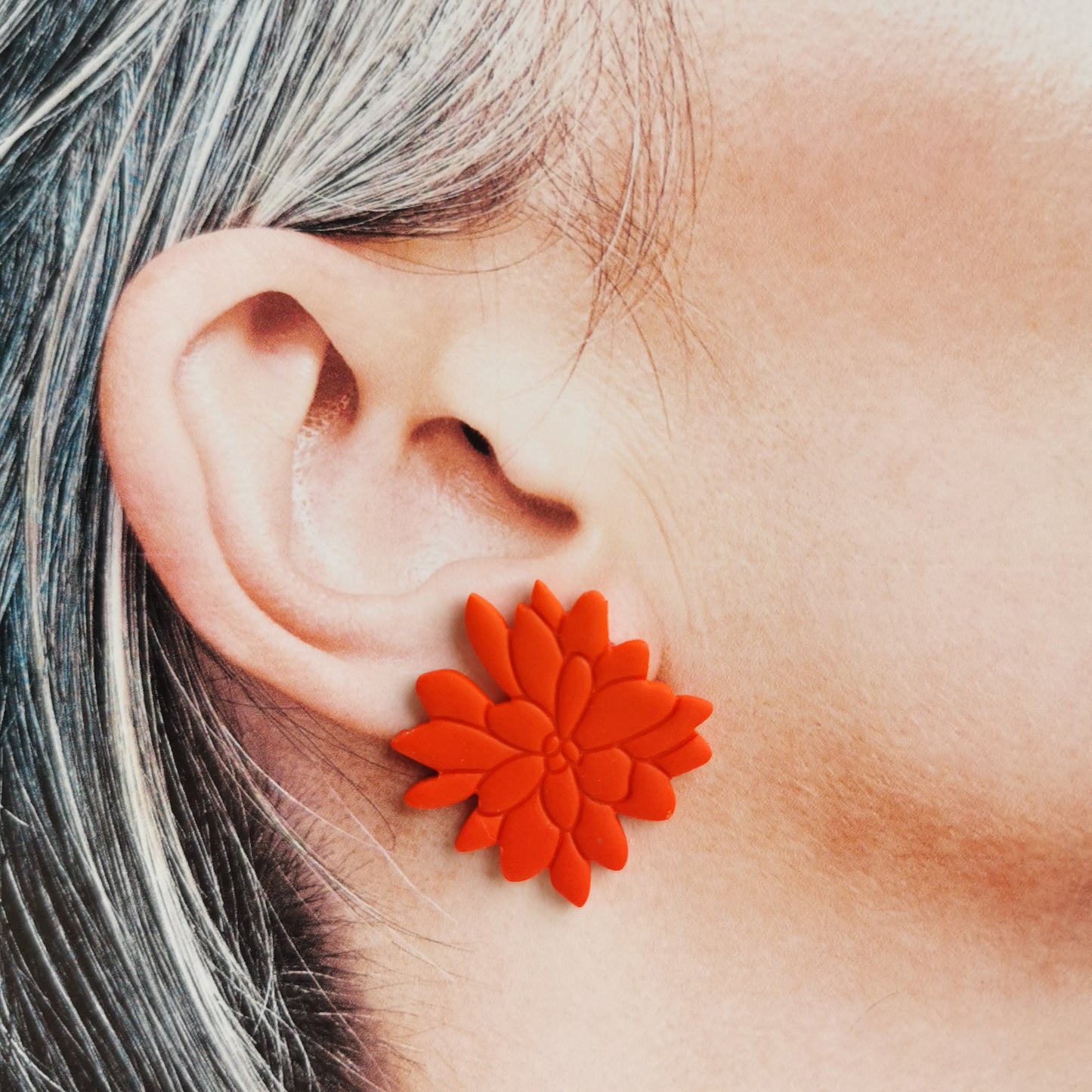Abstract Flower stud