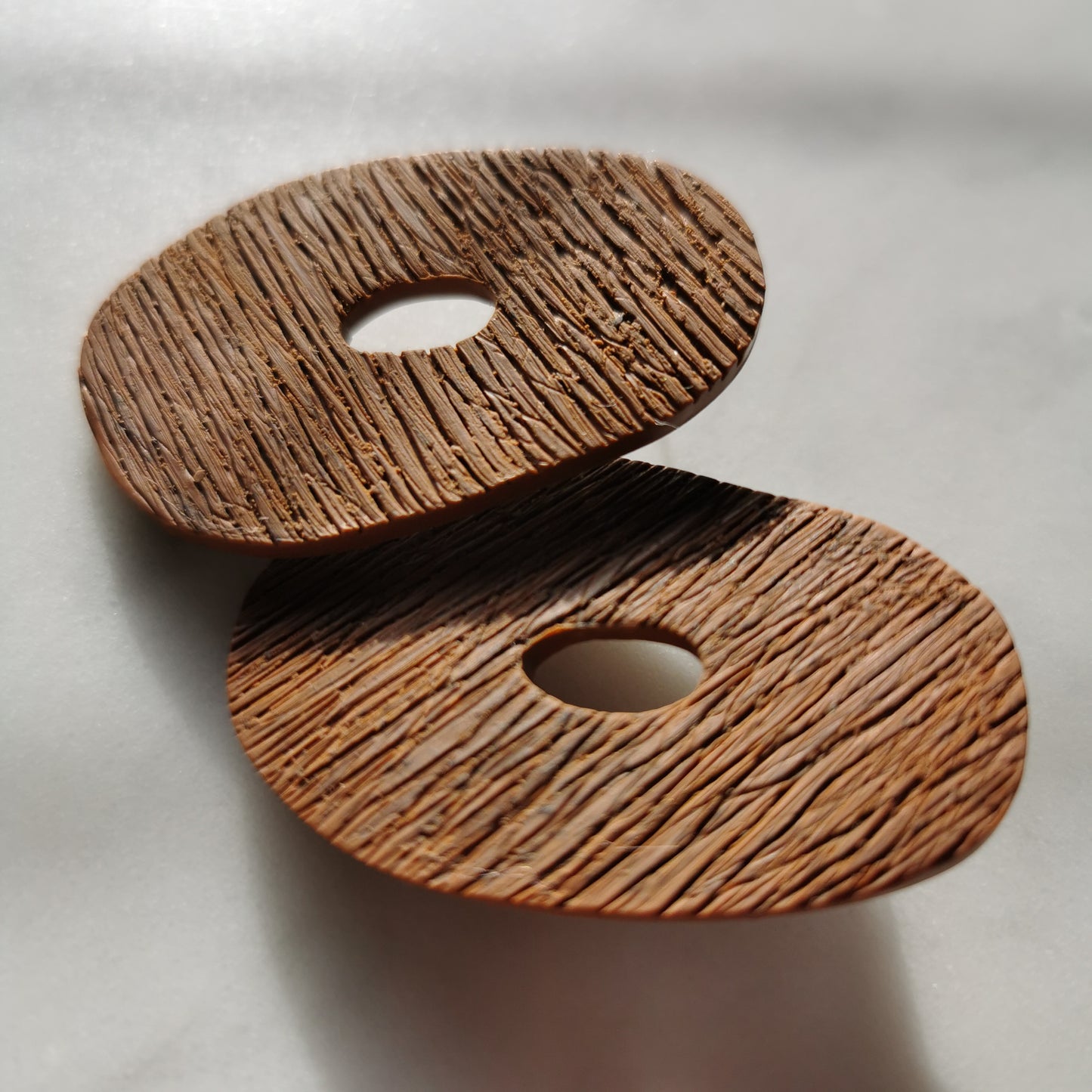 Organic donut MAXI stud.