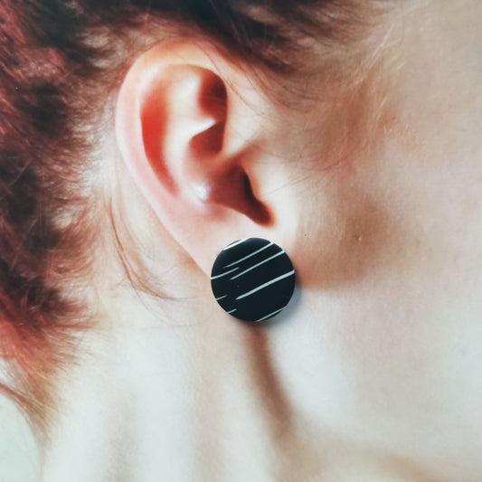 Striped stud earring