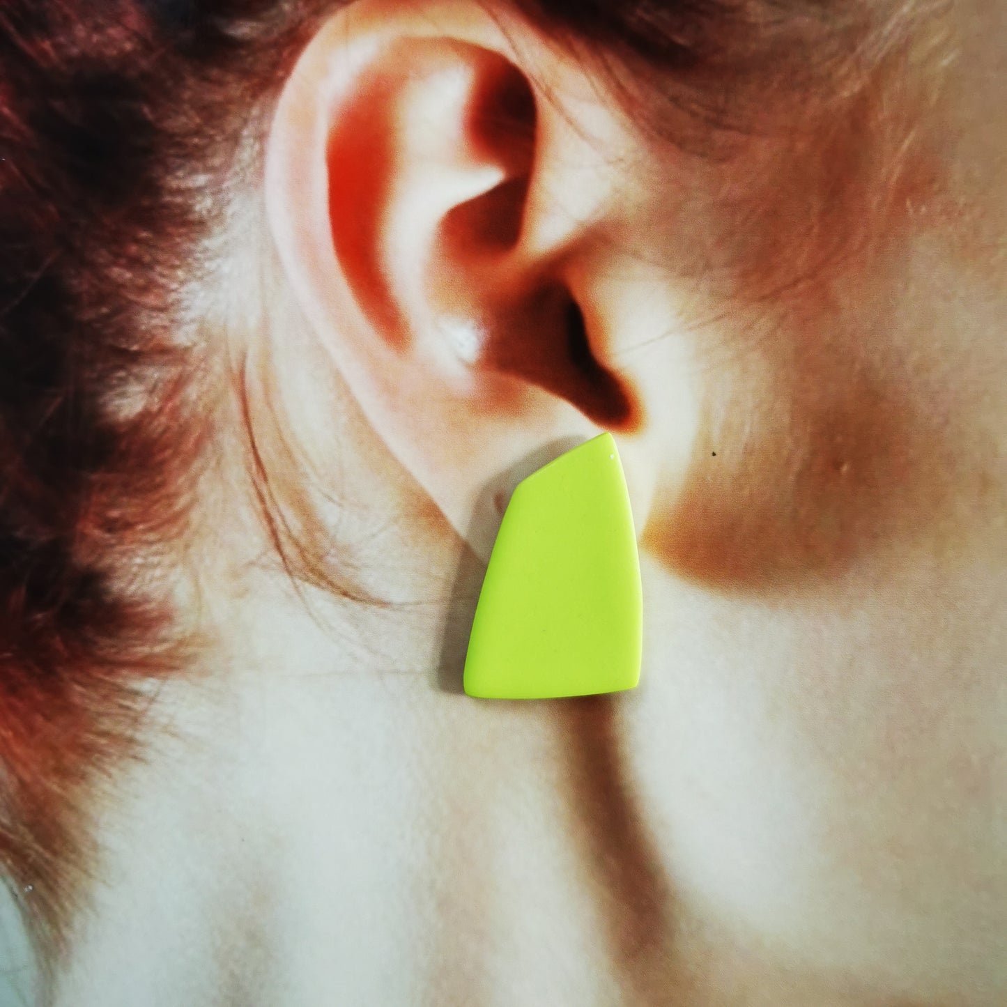 80's geo stud earing